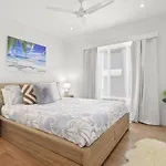Beachcomber Unit 2 7 Dingle Ave