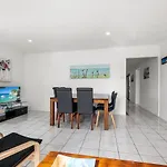 Bell Street 36 Dicky Beach