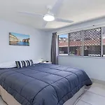 Cheltenham Apartments Unit 6 Kings Beach Qld
