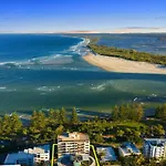 Araluen Unit 6 Bulcock Beach Qld