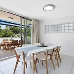 Kings Edge Unit 2 Kings Beach Qld
