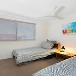 Kookaburra Court Unit 5 Bulcock Beach Qld