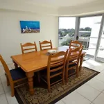 Pinnacles Unit 53 Caloundra Qld