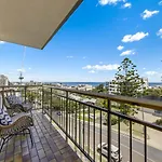 Tarrohan Lodge Unit 7 Kings Beach Qld