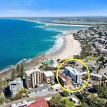 Kings Edge Unit 10 Kings Beach Qld
