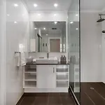 Nimolanca - 3 Bedroom Partial Ocean View