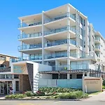 Kings Edge Unit 1 Kings Beach Qld