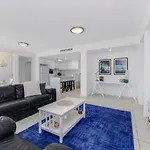 Kings Edge Unit 1 Kings Beach Qld