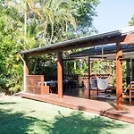 Mid-Century Modern Retro Beach House