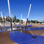 Levuka Unit 12 14 Moreton Pde