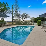 Gena Apartments Unit 10 Kings Beach Qld