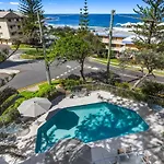Gena Apartments Unit 8 Kings Beach Qld