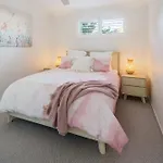 Battery Hill Pet-Friendly Poolside Paradise