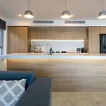 Kings Beach Oceanfront Oasis