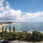 Ocean Front Views With Rooftop Terrace