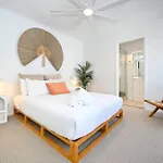 Kings Beach - Beachfront Bliss