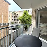 Chequers Caloundra Unit 2