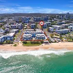 Absolute Beachfront Rolling Surf Resort