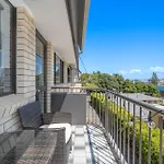 Beachside Courts Unit 11 Kings Beach Qld