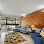 Bren Place, 6, Battery Hill