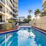 Araluen, Esplanade, Caloundra