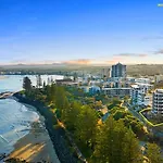 Araluen, Esplanade, Caloundra