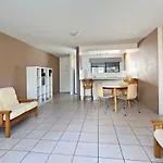 Levuka Unit 4 14 Moreton Pde Kings Beach