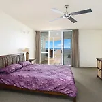 Wickham Cove Unit 10, 45 Albert Street. Kings Beach