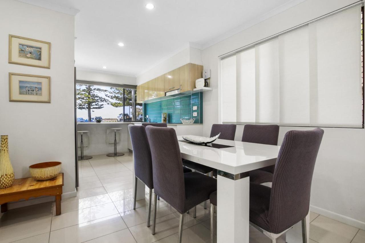 Golden Shores Unit 1 21 Landsborough Parade Apartment Caloundra