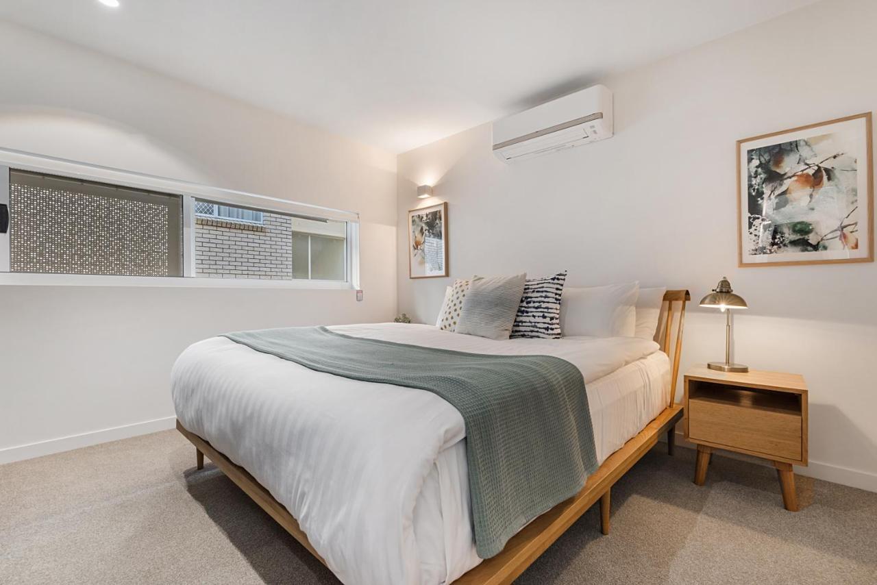 Luxury 5-floor Unit With Ocean Views Near Caloundra