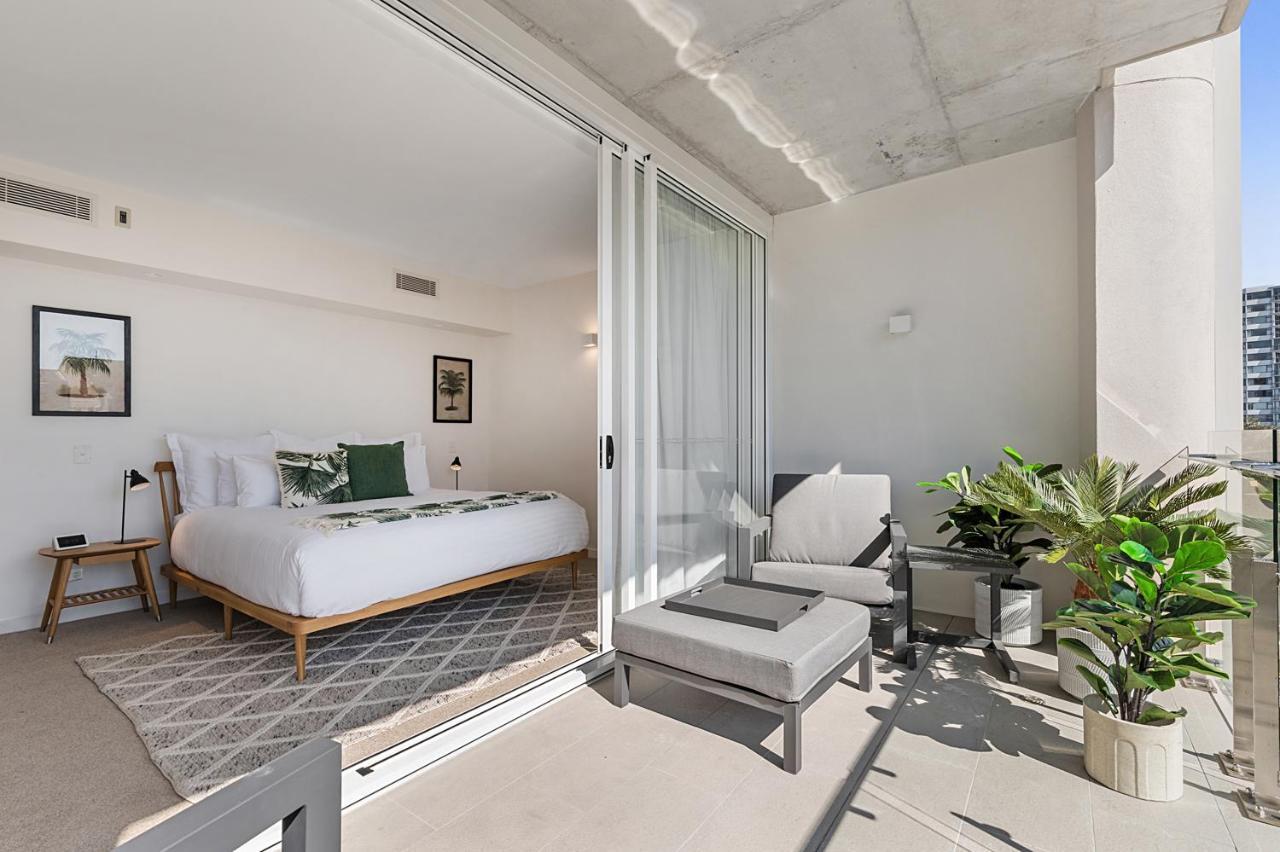 Luxury 5-floor Unit With Ocean Views Near Apartment *