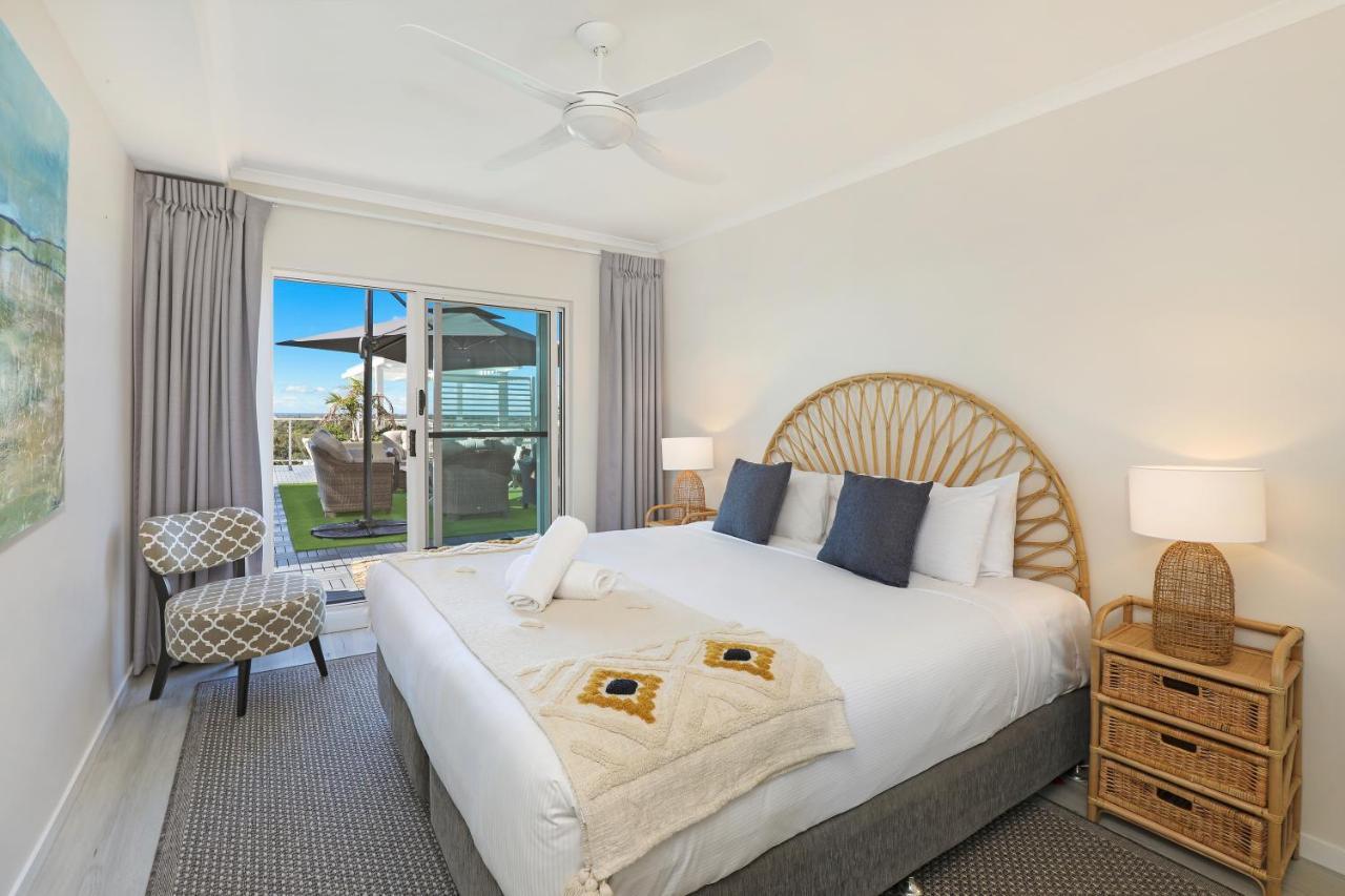 Pelican Waters Golf Sunshine Coast 4* Caloundra