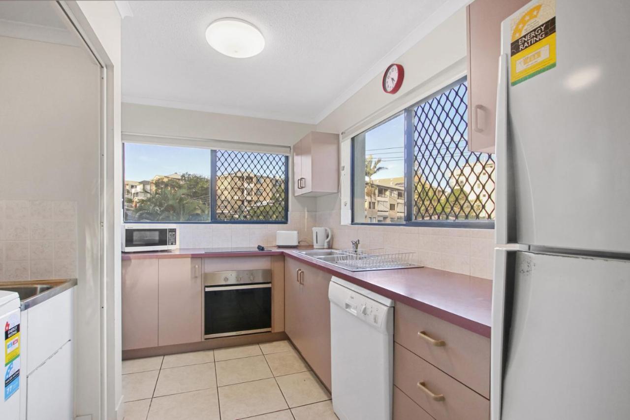 Sandalwood Unit 1 66 Lower Gay Tce Apartment Caloundra