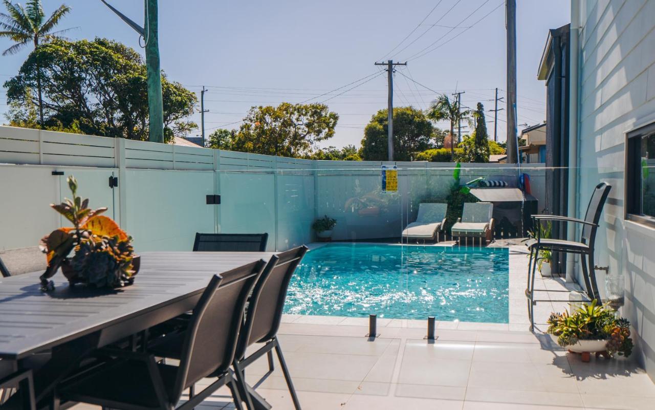 Check It Out! Stunning Luxury Pool Retreat W/ Wine
