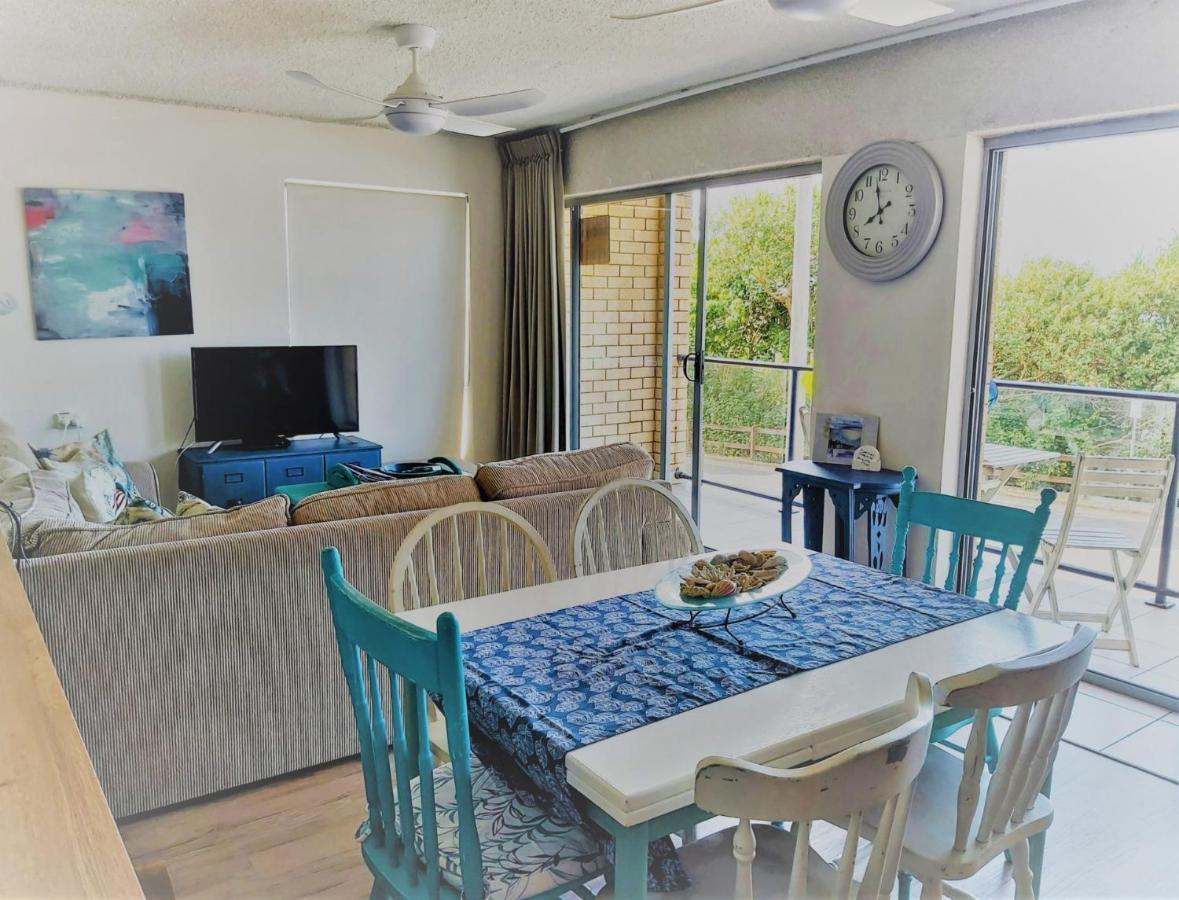 Moondara Unit 2 21 Bulcock Esplanade Bulcock * Caloundra