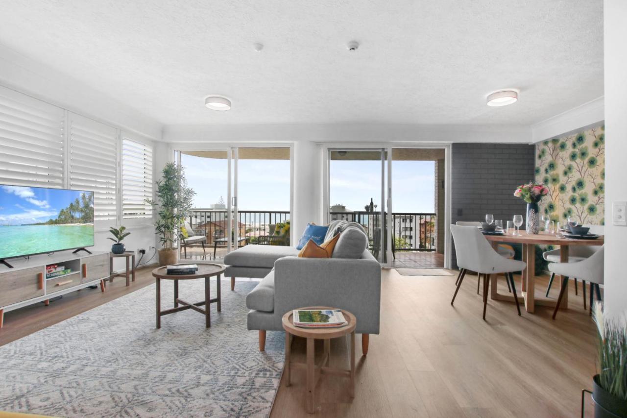 Canberra Heights Unit 2 35 Canberra Tce Kings * Caloundra