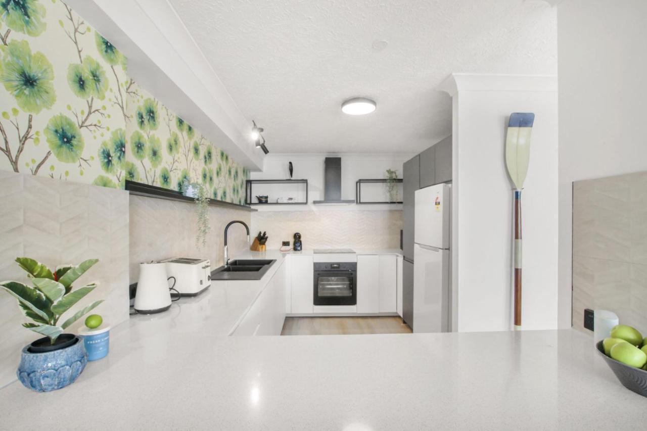 Canberra Heights Unit 2 35 Canberra Tce Kings Apartment