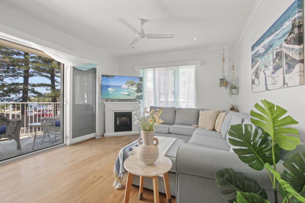 Beachcomber Unit 2 7 Dingle Ave Apartment Caloundra