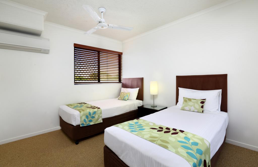 Aparthotel Portobello By The Sea 4*