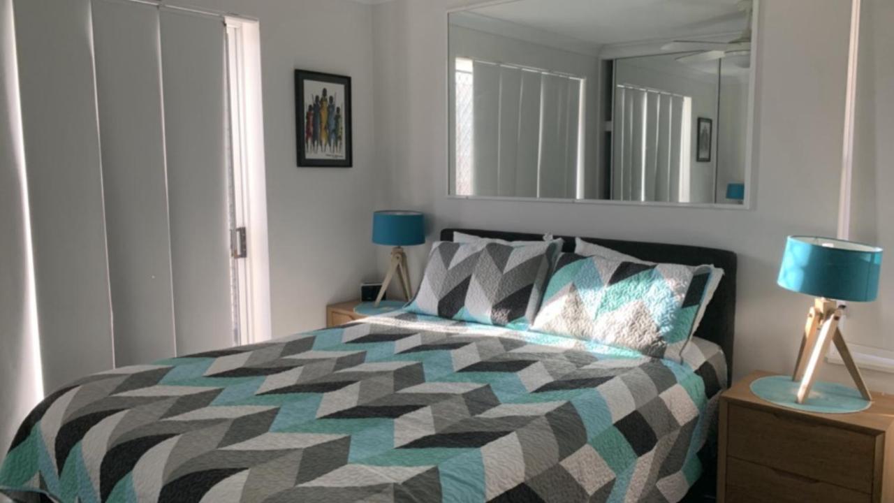 Apartment Unit 5 Sanctuary Shores, Kings - Free Wifi! Caloundra