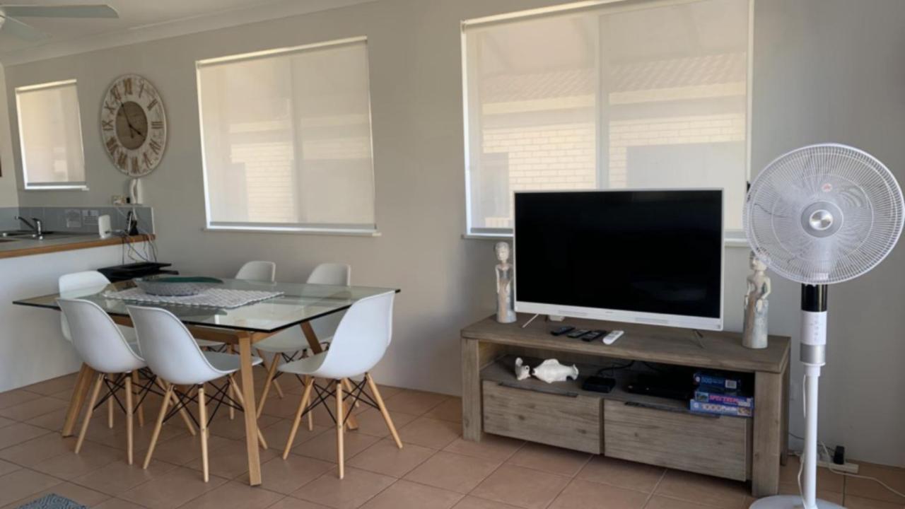 Unit 5 Sanctuary Shores, Kings - Free Wifi! * Caloundra