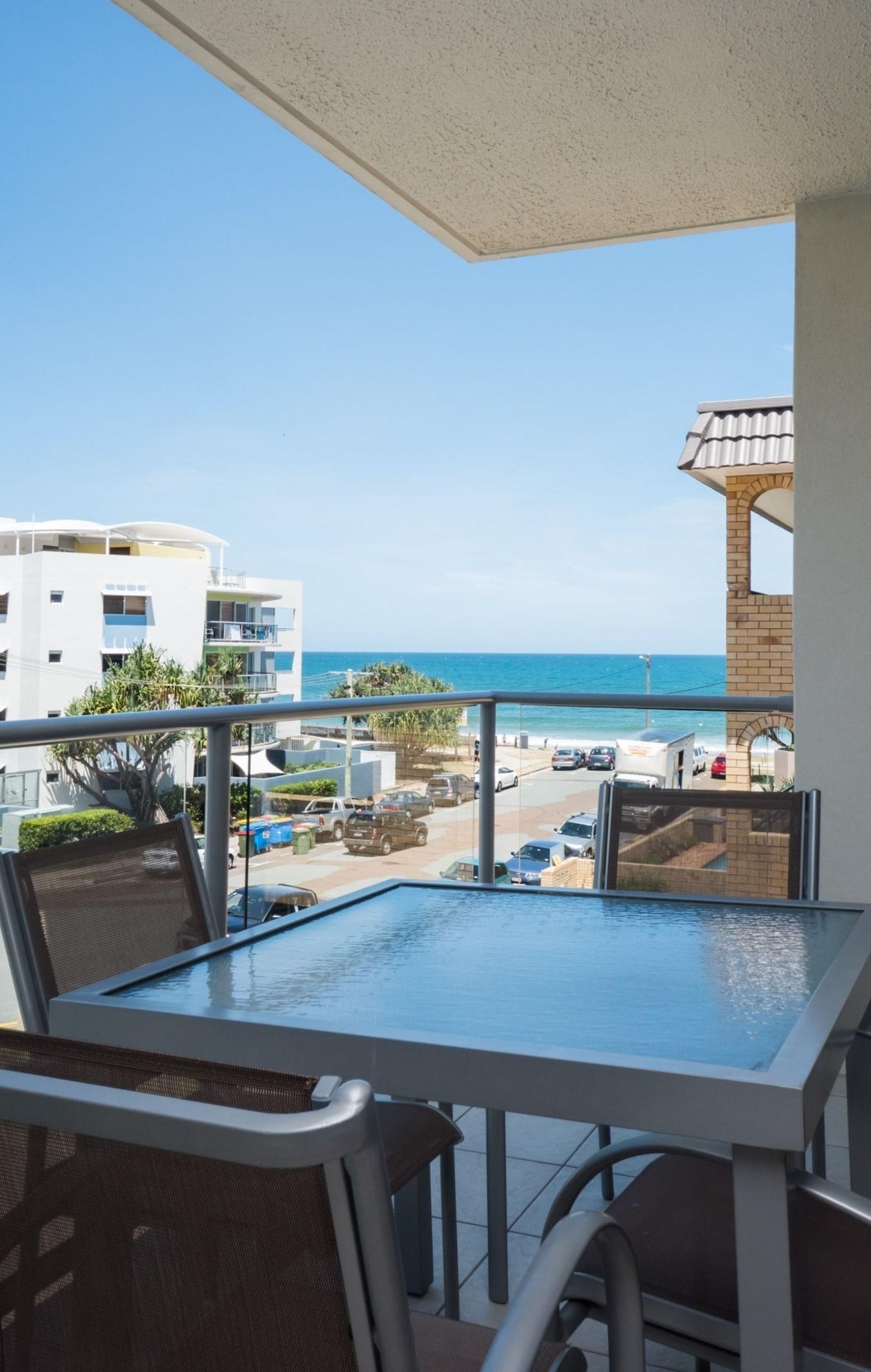 Aparthotel Merrima Court Holidays 4*