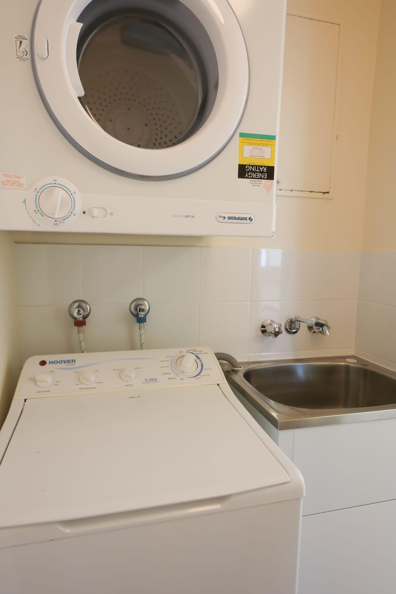 Aparthotel Merrima Court Holidays Caloundra