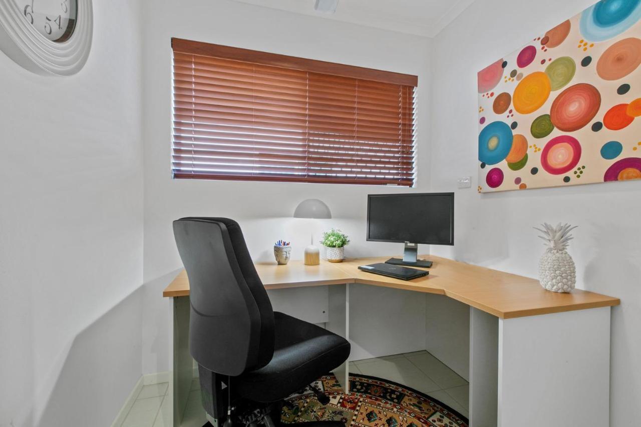 Ivy Street 7 Dicky * Caloundra