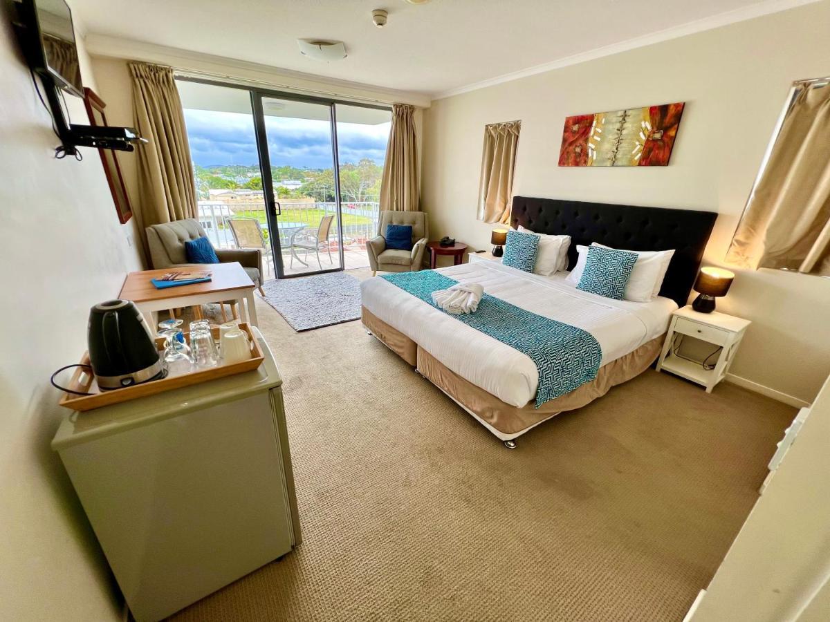 Ocean Views 4*