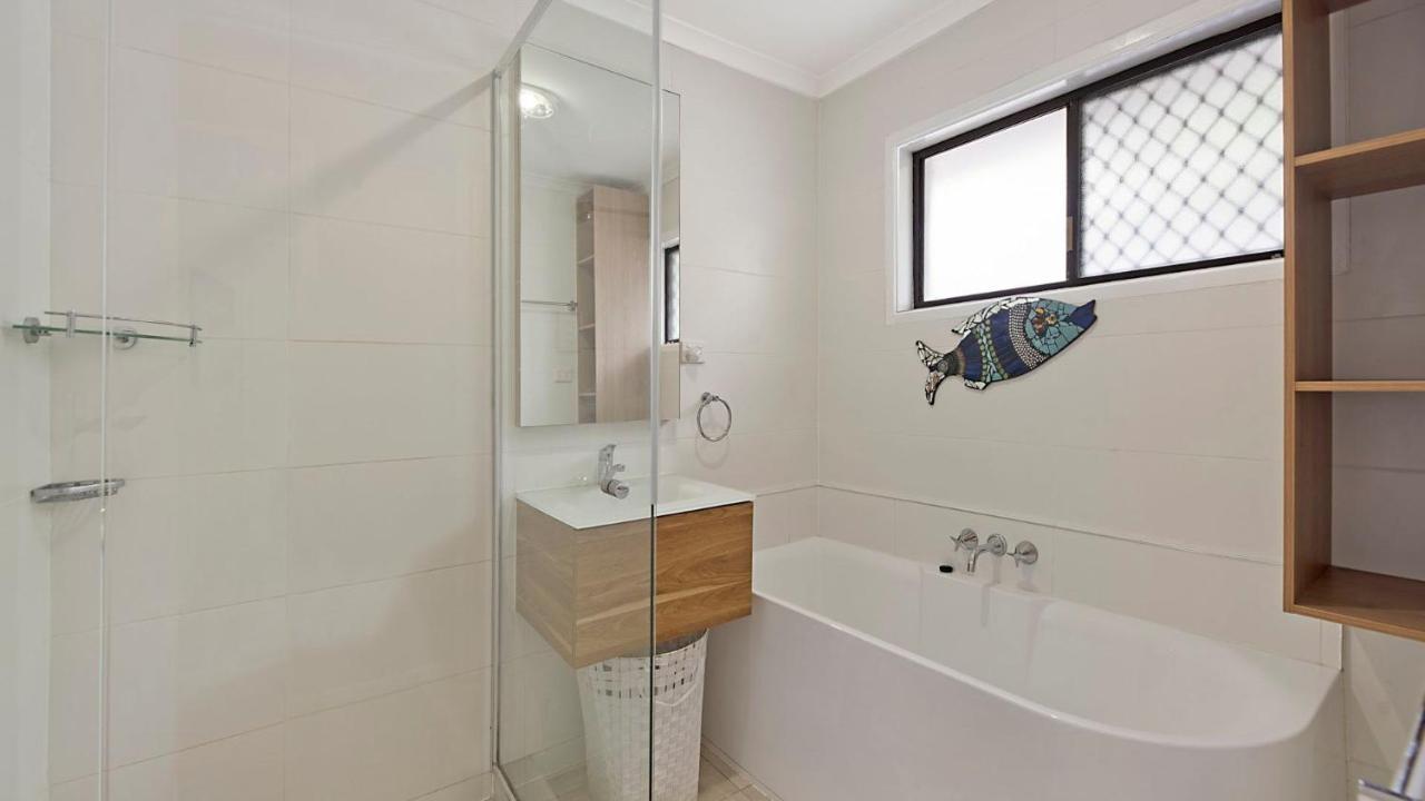20 Roslin St Moffat Qld Holiday home Caloundra