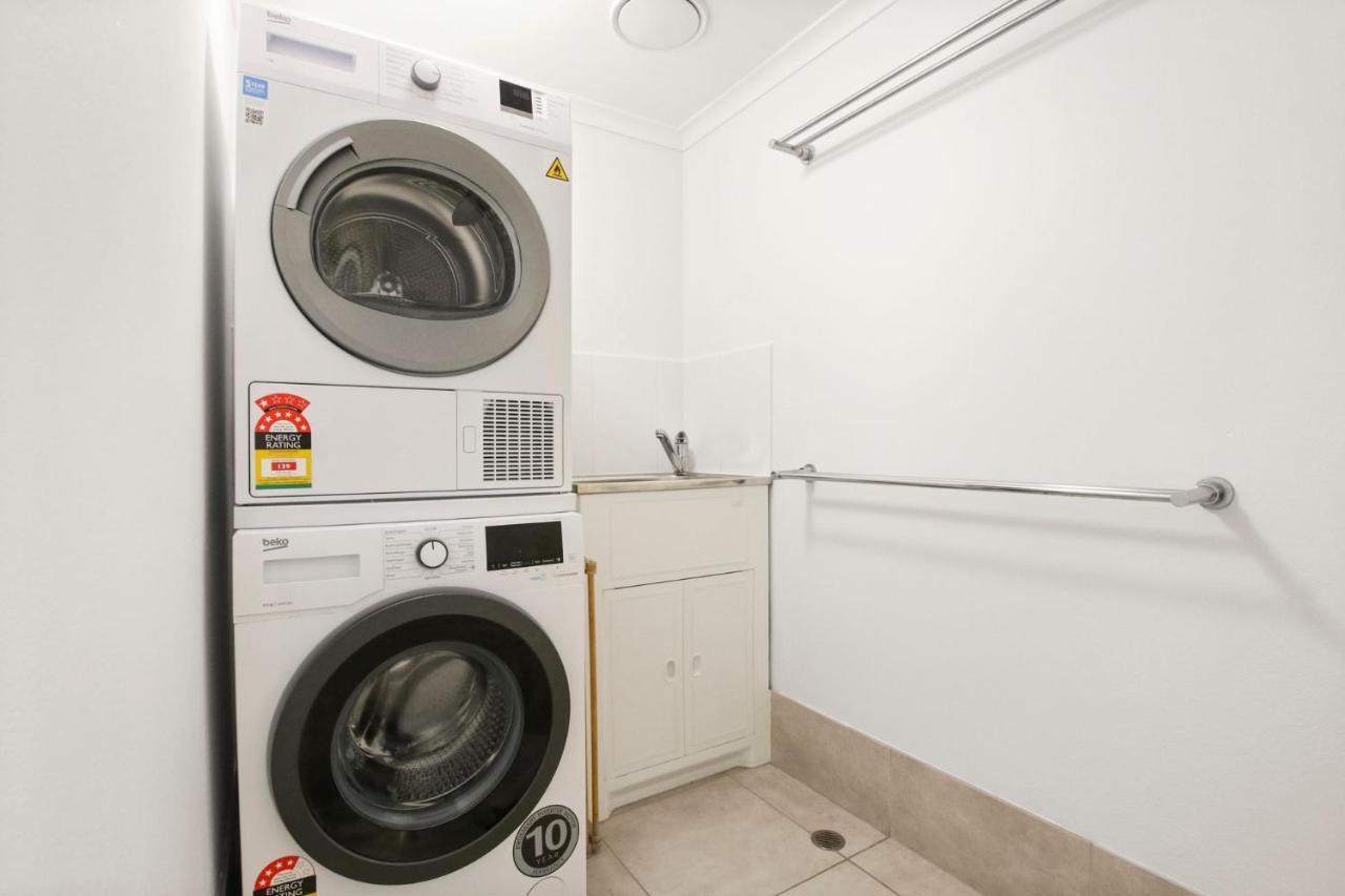 Seapoint Unit 14 32 Victoria Tce Kings Apartment *
