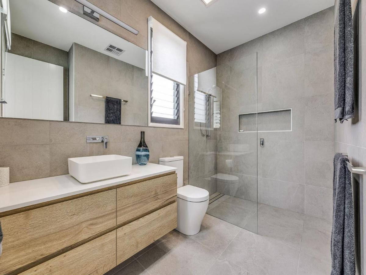 Holiday home 13 Nothling Street Moffat Qld Caloundra