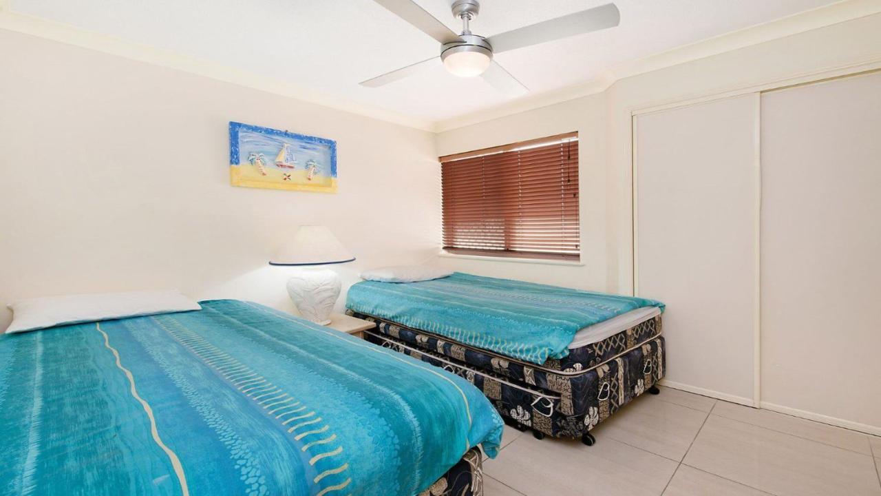 Pandanus Shores Unit 9 Kings Qld Holiday home *