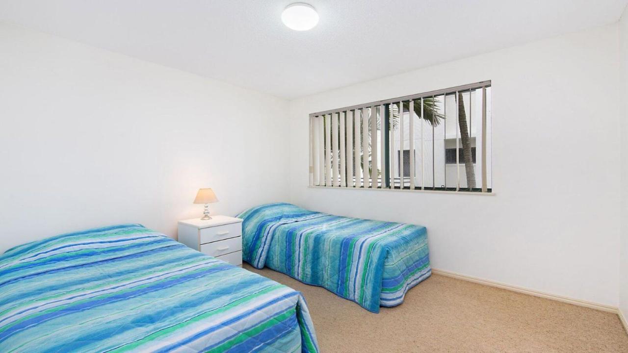 Seacrest Unit 1 Moffat Qld Holiday home *